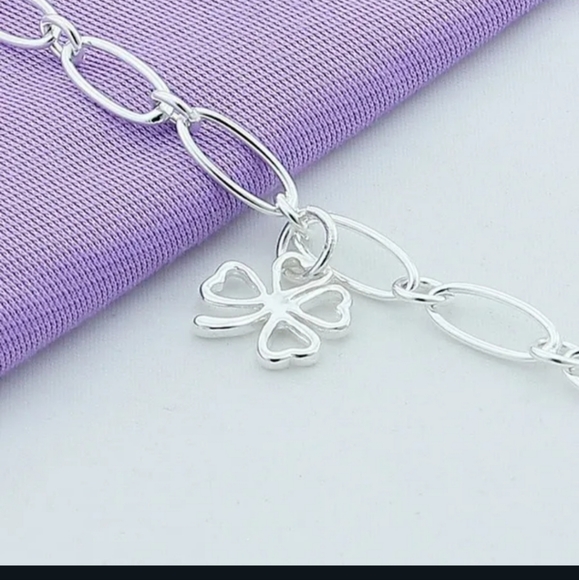 🍀🍀NEW🍀🍀PRETTY!! 925 STERLING SILVER SHAMROCK BRACELET 🍀🍀 - Picture 2 of 15